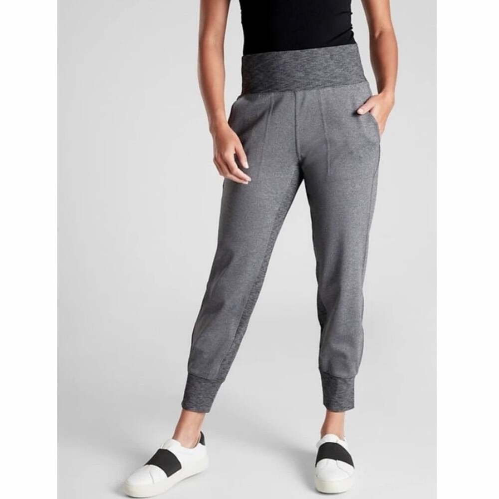 NWOT Athleta Venice Jogger Pants Women’s Small Gray Heather Pull On